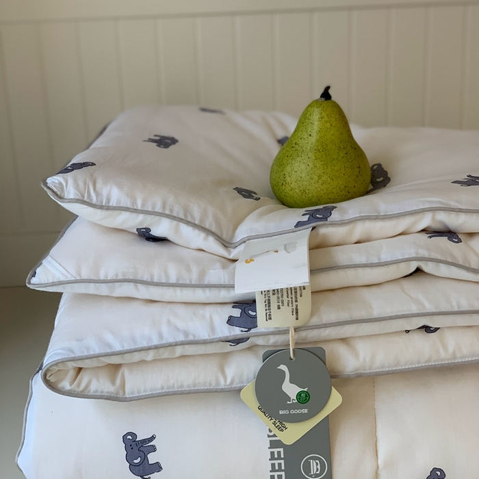 91家纺网 家纺一手货源 找家纺 汇庭2025秋冬新款全棉大豆被 长鼻象白