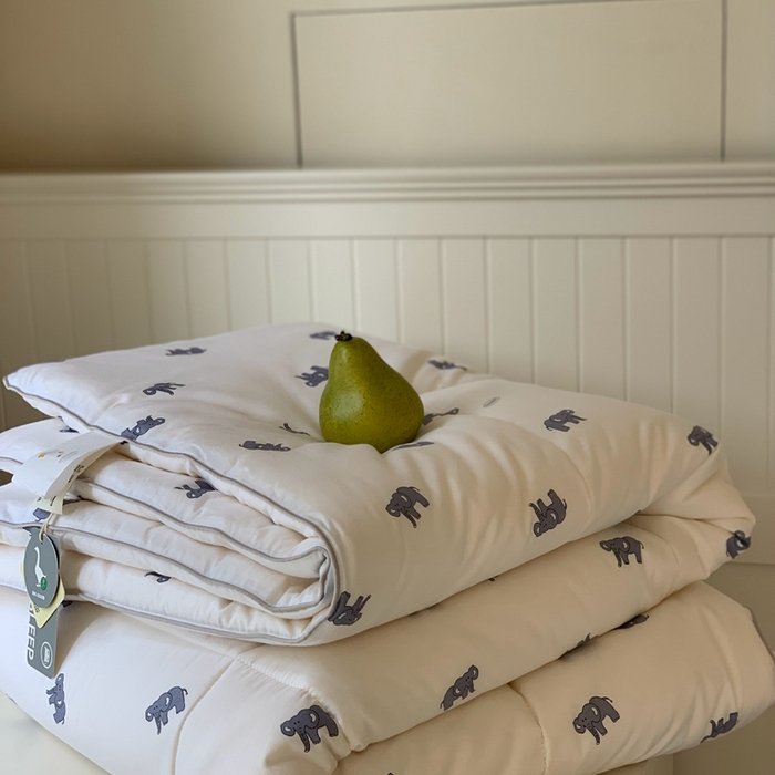 91家纺网 家纺一手货源 找家纺 汇庭2025秋冬新款全棉大豆被 长鼻象白