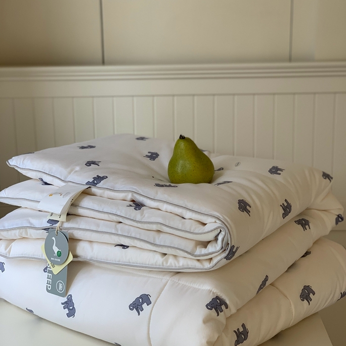 91家纺网 家纺一手货源 找家纺 汇庭2025秋冬新款全棉大豆被 长鼻象白