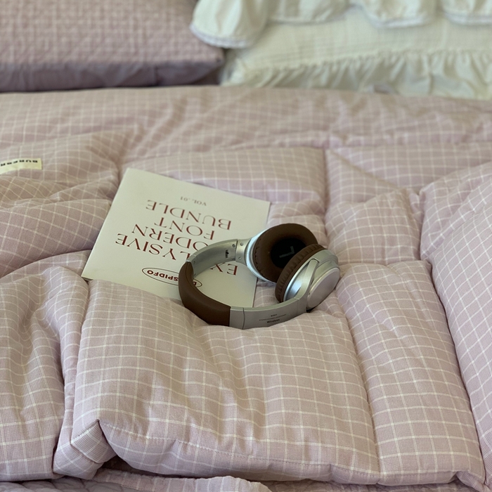 91家纺网 家纺一手货源 找家纺 汇庭2025新款·良品两件套（学生季春秋） 床盖·良品淡紫（春秋·胡桃格淡紫