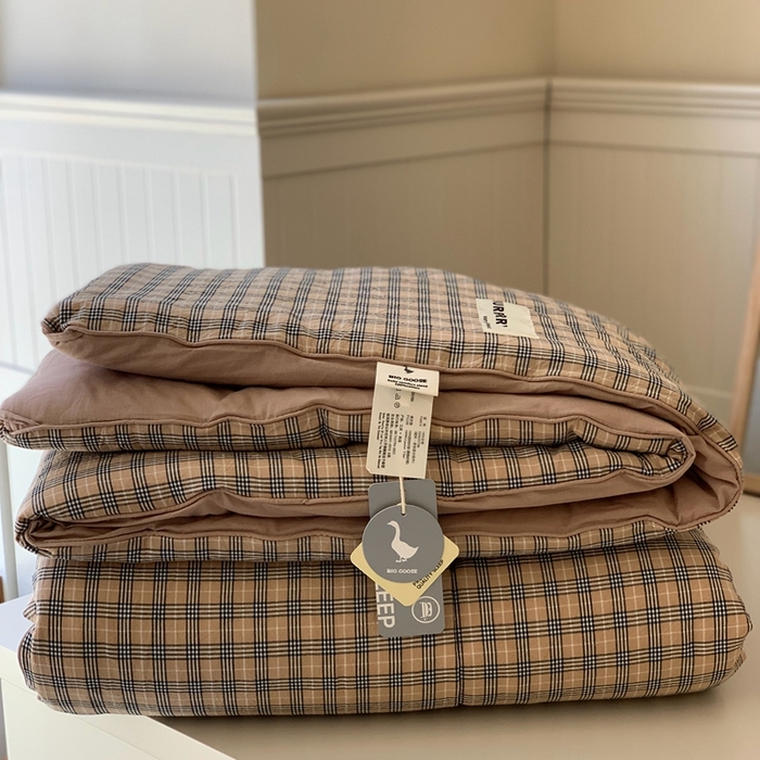 91家纺网 家纺一手货源 找家纺 汇庭2025新款·良品两件套（学生季春秋） 床盖·良品焦糖（春秋·黑巧咖