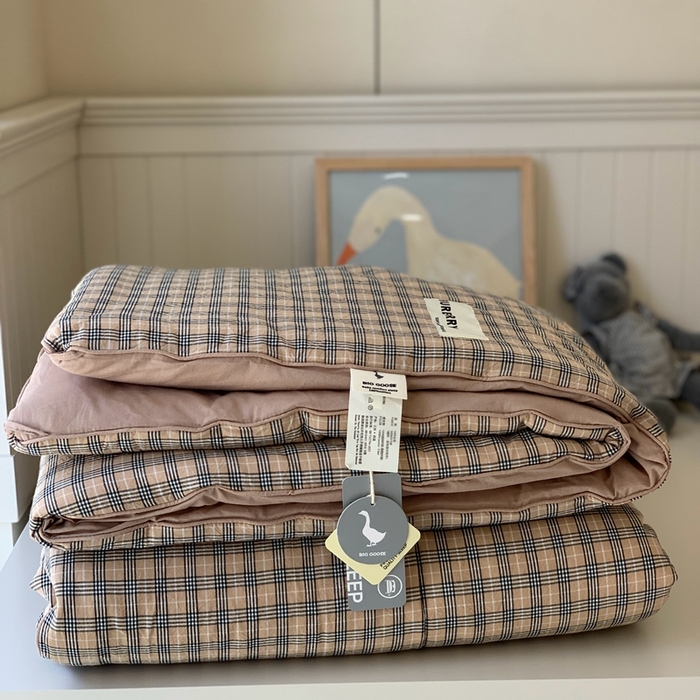 91家纺网 家纺一手货源 找家纺 汇庭2025新款·良品两件套（学生季春秋） 床盖·良品焦糖（春秋·黑巧咖