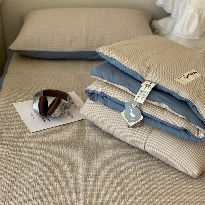 91家纺网 家纺一手货源 找家纺 汇庭2025新款·良品两件套（学生季春秋） 床盖·良品卡其（春秋·胡桃格卡其