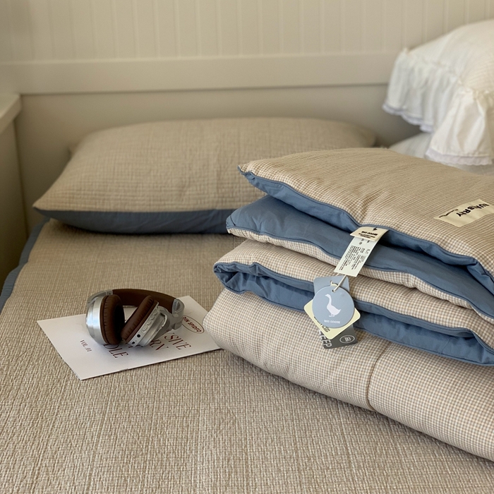 91家纺网 家纺一手货源 找家纺 汇庭2025新款·良品两件套（学生季春秋） 床盖·良品卡其（春秋·胡桃格卡其