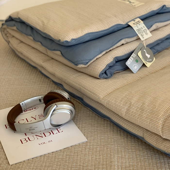 91家纺网 家纺一手货源 找家纺 汇庭2025新款·良品两件套（学生季春秋） 床盖·良品卡其（春秋·胡桃格卡其