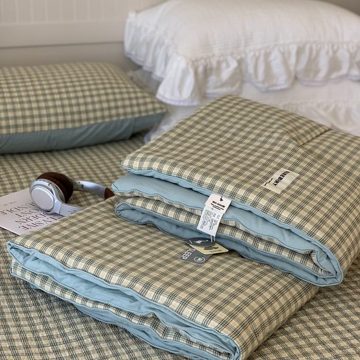 91家纺网 家纺一手货源 找家纺 汇庭2025新款·良品两件套（学生季春秋） 床盖·良品抹茶（春秋·苏格兰绿