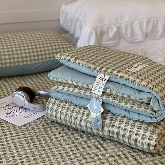 91家纺网 家纺一手货源 找家纺 汇庭2025新款·良品两件套（学生季春秋） 床盖·良品抹茶（春秋·苏格兰绿