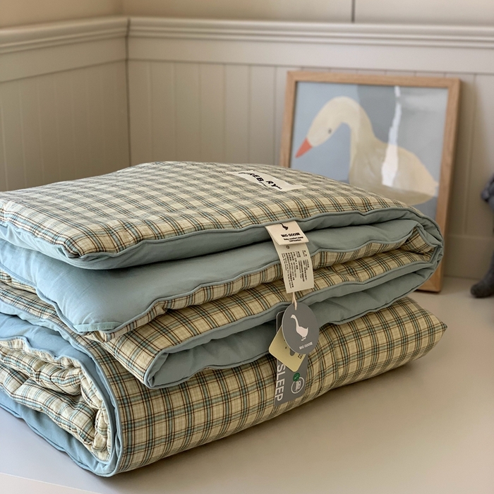 91家纺网 家纺一手货源 找家纺 汇庭2025新款·良品两件套（学生季春秋） 床盖·良品抹茶（春秋·苏格兰绿