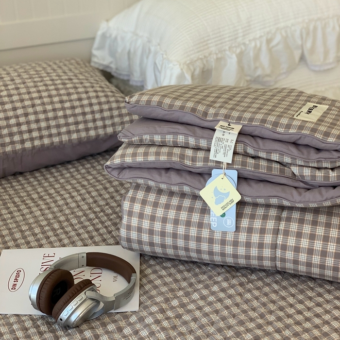 91家纺网 家纺一手货源 找家纺 汇庭2025新款·良品两件套（学生季春秋） 床盖·良品葡萄（春秋·黑巧葡萄