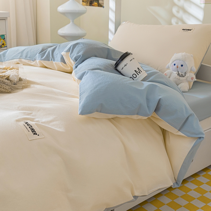 91家纺网 家纺一手货源 找家纺 佳汐蓝家纺 2025新款A类全棉水洗棉学生三件套 贴标-奶昔白+海青