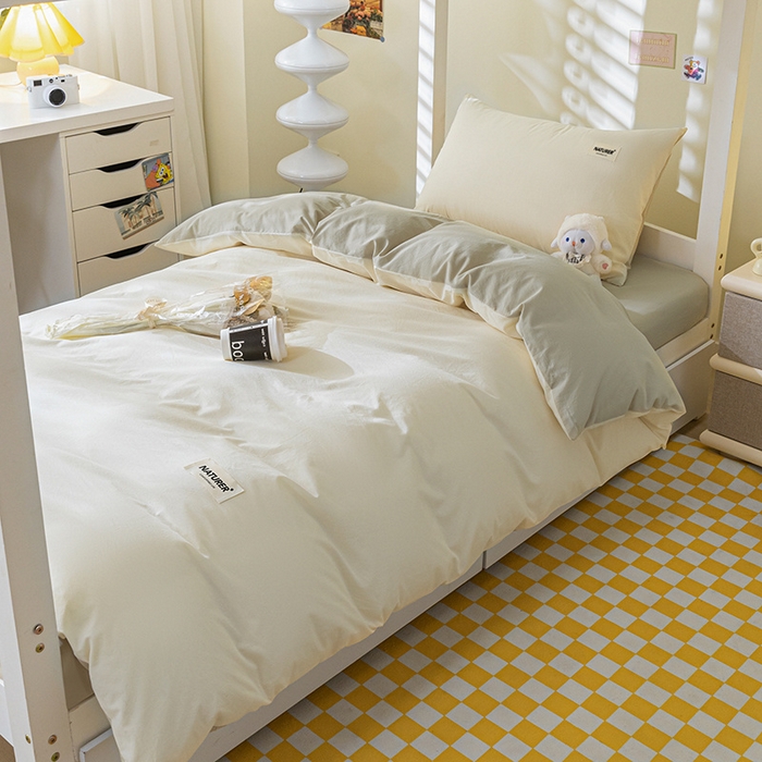 91家纺网 家纺一手货源 找家纺 佳汐蓝家纺 2025新款A类全棉水洗棉学生三件套 贴标-奶昔白+奶茶