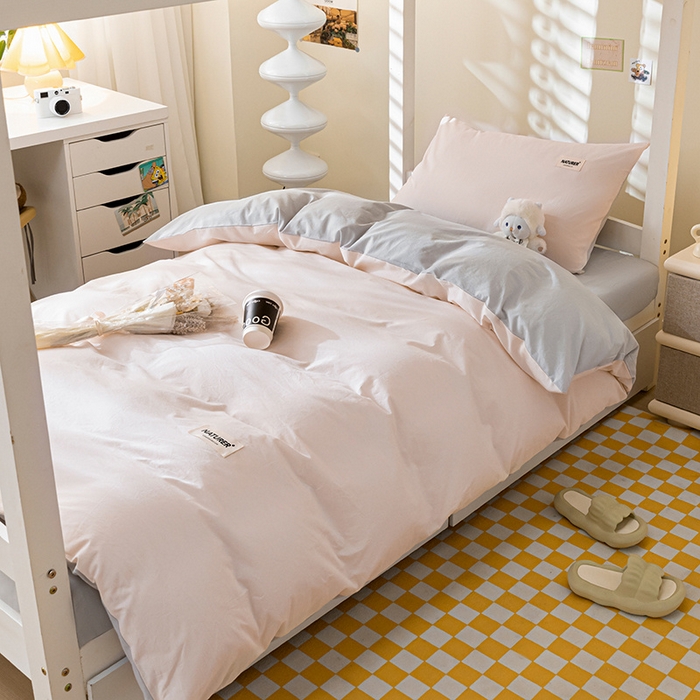 91家纺网 家纺一手货源 找家纺 佳汐蓝家纺 2025新款A类全棉水洗棉学生三件套 贴标-奶油粉+山灰