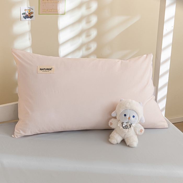 91家纺网 家纺一手货源 找家纺 佳汐蓝家纺 2025新款A类全棉水洗棉学生三件套 贴标-奶油粉+山灰