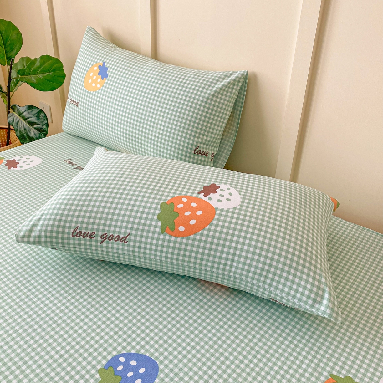 91家纺网 家纺一手货源 找家纺 首爱家纺2025新款花边款老粗布床单 绿梅果