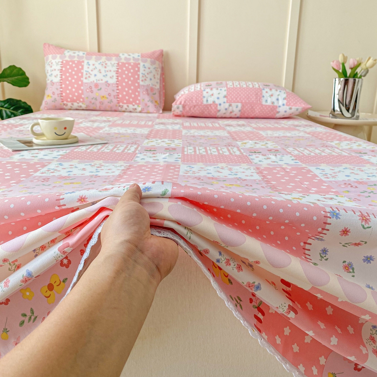 91家纺网 家纺一手货源 找家纺 首爱家纺2025新款花边款老粗布床单 蔓塔花园