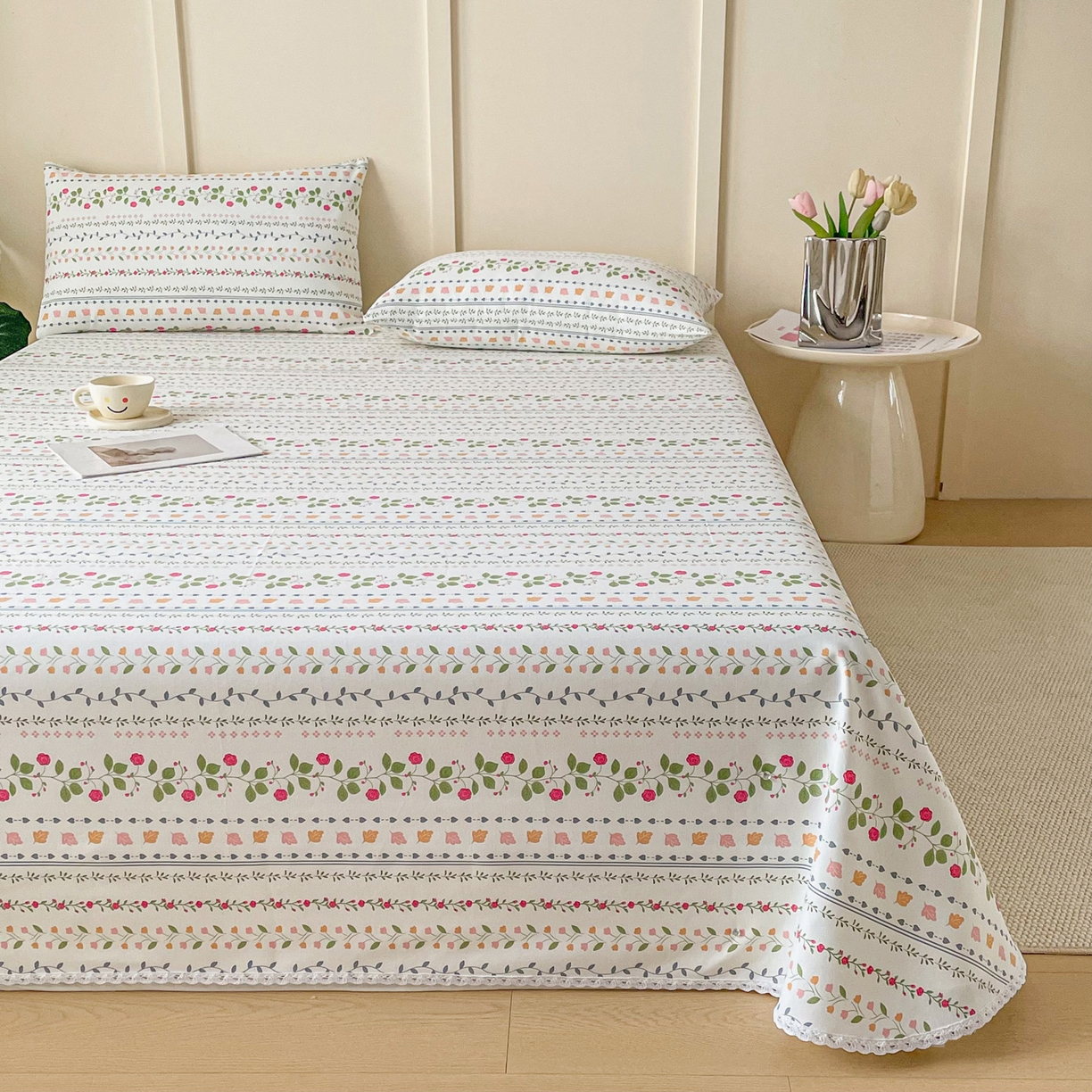 91家纺网 家纺一手货源 找家纺 首爱家纺2025新款花边款老粗布床单 小玫瑰