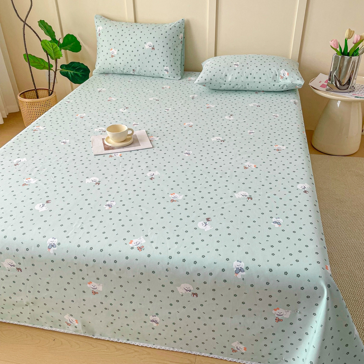 91家纺网 家纺一手货源 找家纺 首爱家纺2025新款花边款老粗布床单 幸运汪汪