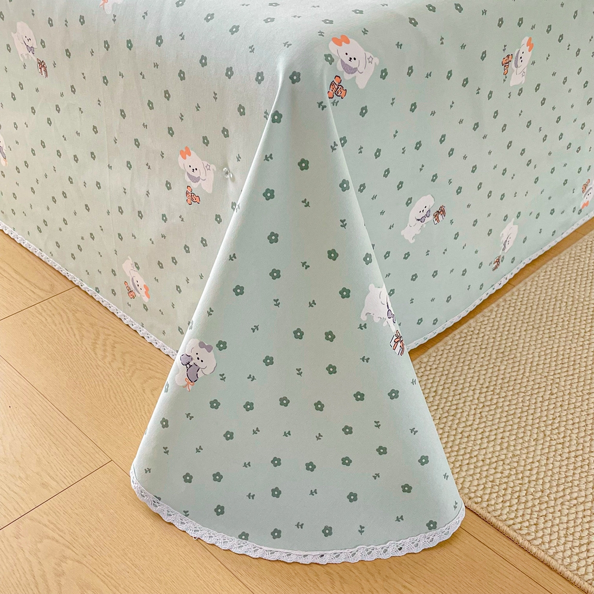 91家纺网 家纺一手货源 找家纺 首爱家纺2025新款花边款老粗布床单 幸运汪汪