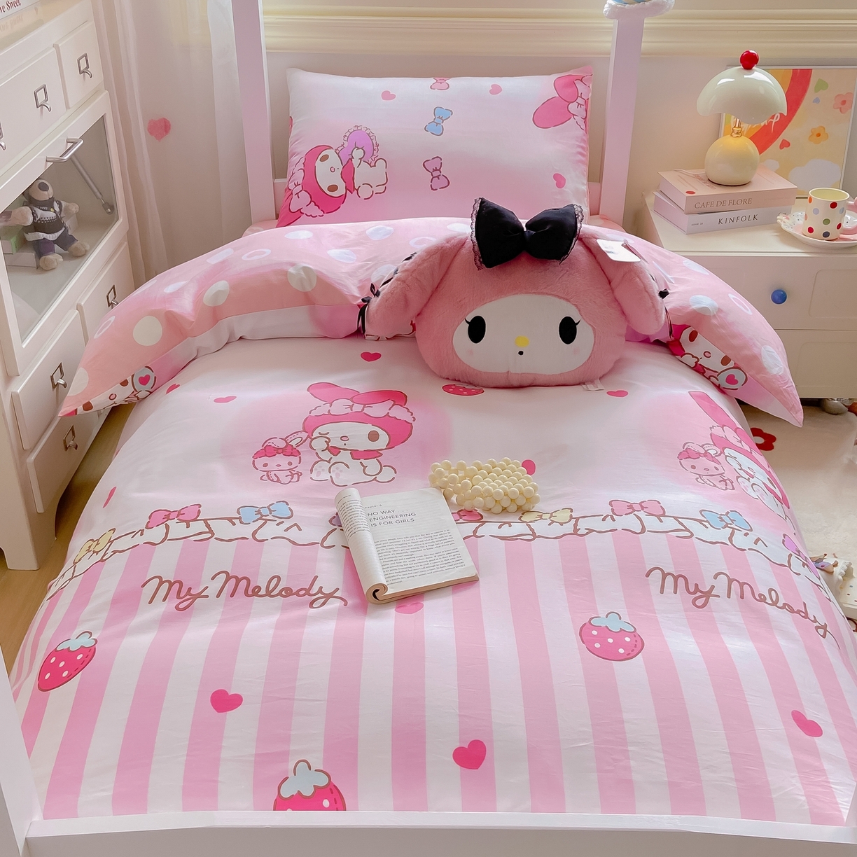 91家纺网 家纺一手货源 找家纺 博雅 2025春夏新款三丽鸥全棉纯棉卡通学生宿舍三件套上下铺三件套-小版 草莓条纹美乐蒂