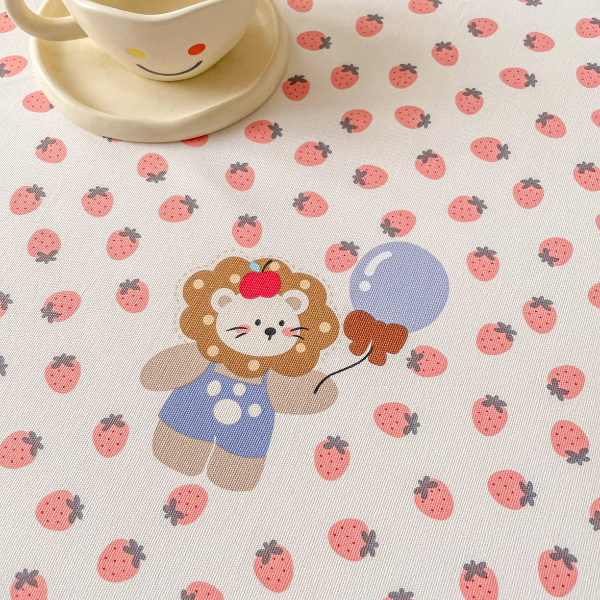 91家纺网 家纺一手货源 找家纺 棉乐町2025新款花边款老粗布床单 草莓狮子