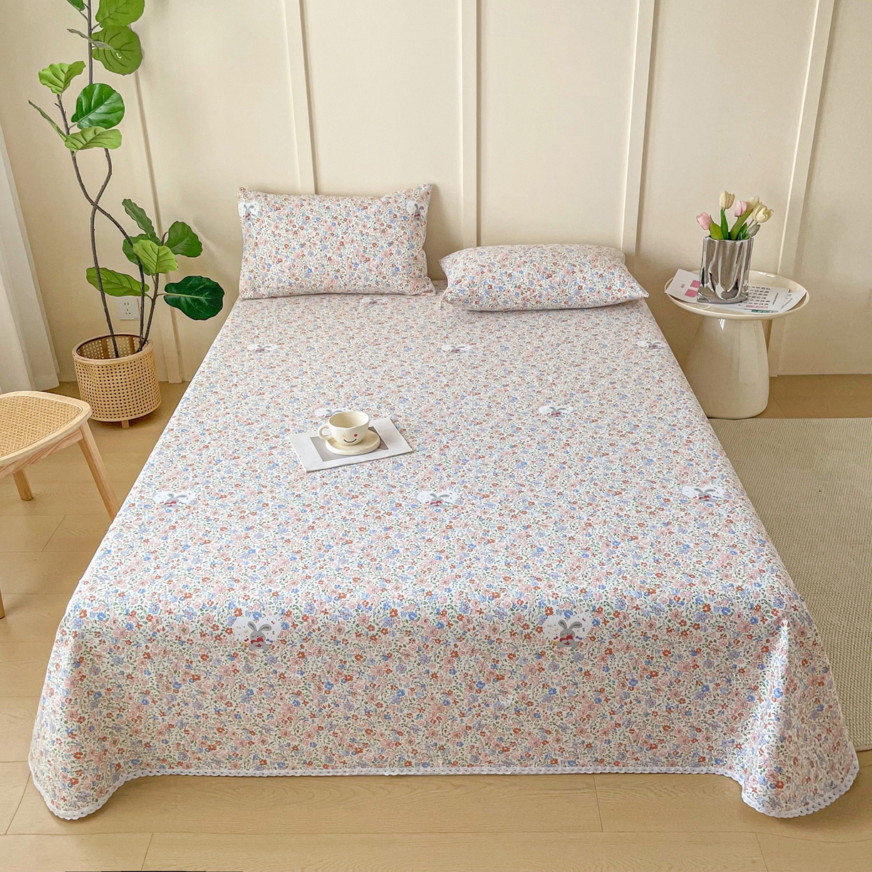 91家纺网 家纺一手货源 找家纺 棉乐町2025新款花边款老粗布床单 花语兔