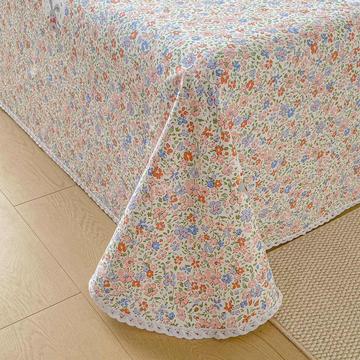 91家纺网 家纺一手货源 找家纺 棉乐町2025新款花边款老粗布床单 花语兔