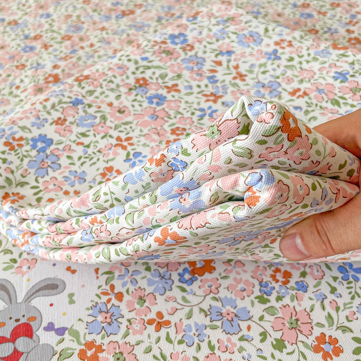 91家纺网 家纺一手货源 找家纺 棉乐町2025新款花边款老粗布床单 花语兔