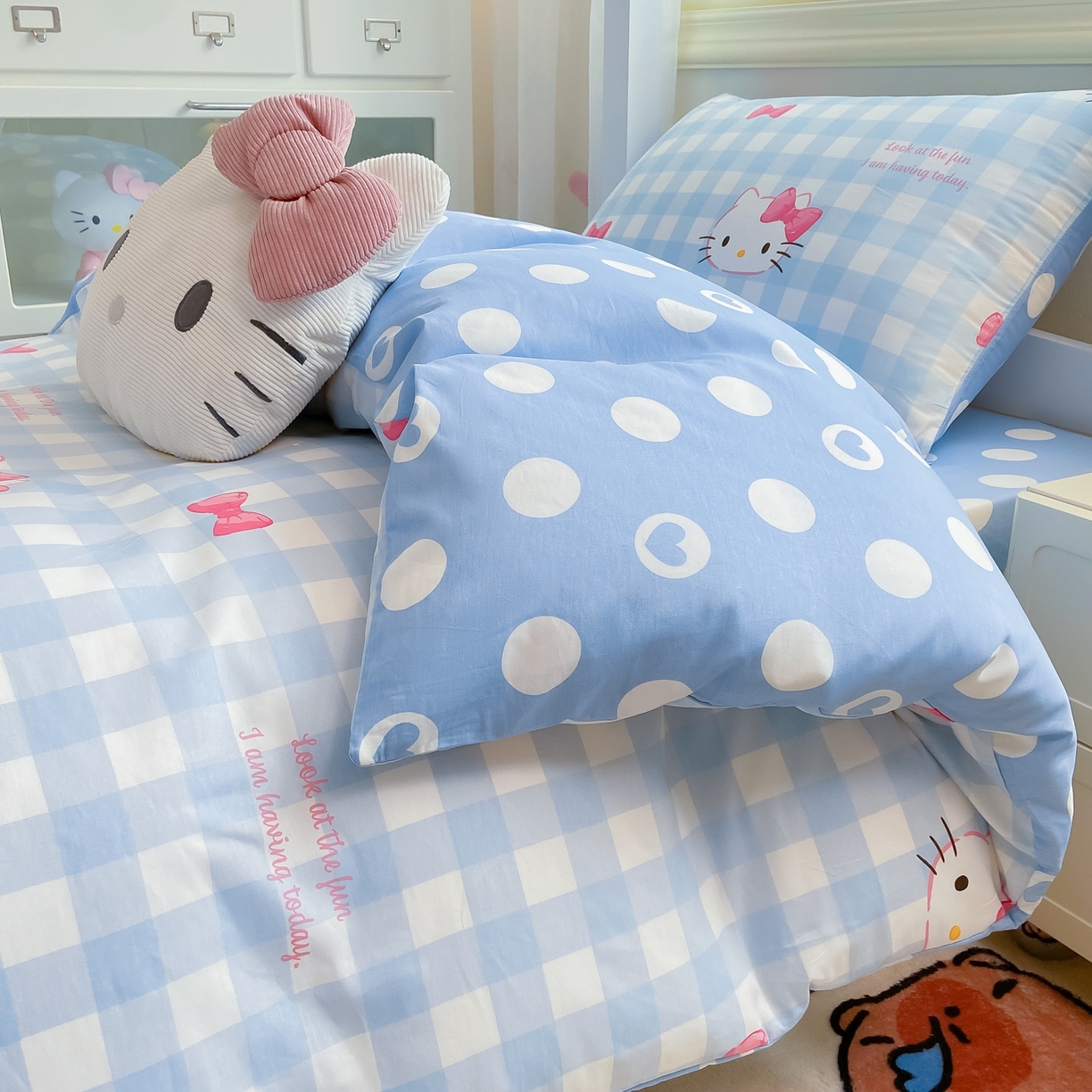 91家纺网 家纺一手货源 找家纺 博雅 2025春夏新款三丽鸥全棉纯棉卡通学生宿舍三件套上下铺三件套-小版 蓝色蝴蝶结KT