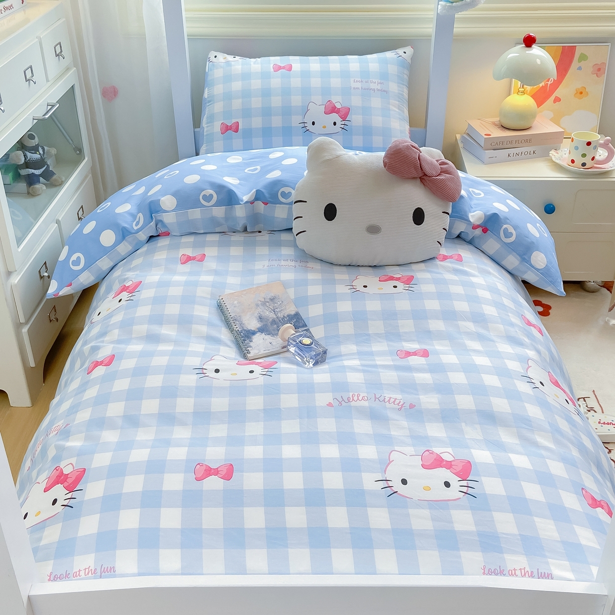 91家纺网 家纺一手货源 找家纺 博雅 2025春夏新款三丽鸥全棉纯棉卡通学生宿舍三件套上下铺三件套-小版 蓝色蝴蝶结KT