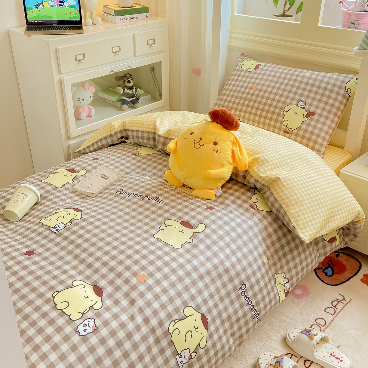 91家纺网 家纺一手货源 找家纺 博雅 2025春夏新款三丽鸥全棉纯棉卡通学生宿舍三件套上下铺三件套-小版 巧克力布丁狗