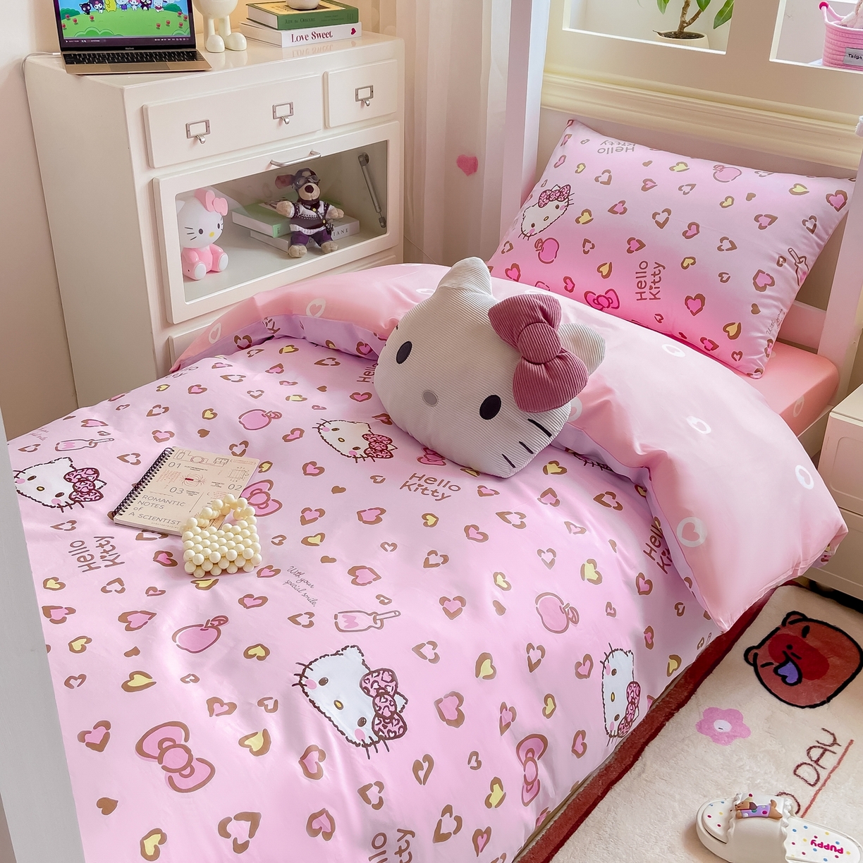 91家纺网 家纺一手货源 找家纺 博雅 2025春夏新款三丽鸥全棉纯棉卡通学生宿舍三件套上下铺三件套-小版 心心KT