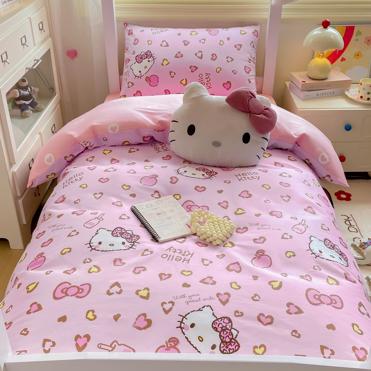 91家纺网 家纺一手货源 找家纺 博雅 2025春夏新款三丽鸥全棉纯棉卡通学生宿舍三件套上下铺三件套-小版 心心KT