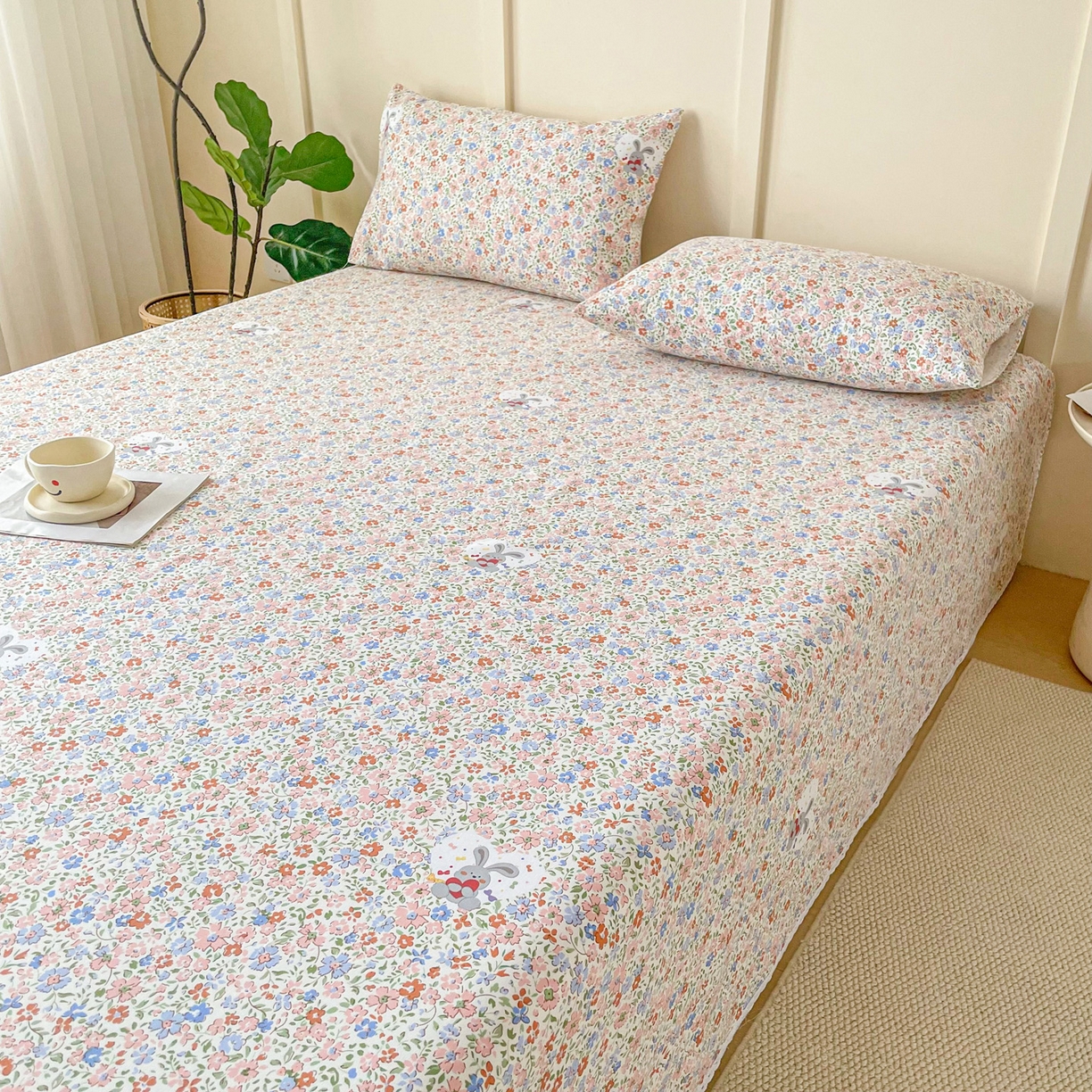 91家纺网 家纺一手货源 找家纺 金泰莱2025新款花边款老粗布床单 花语兔