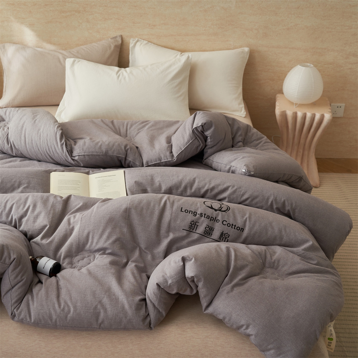 91家纺网 家纺一手货源 找家纺 恬思语家纺 2025秋冬新款水洗棉新疆棉花冬被被子被芯 新疆灰