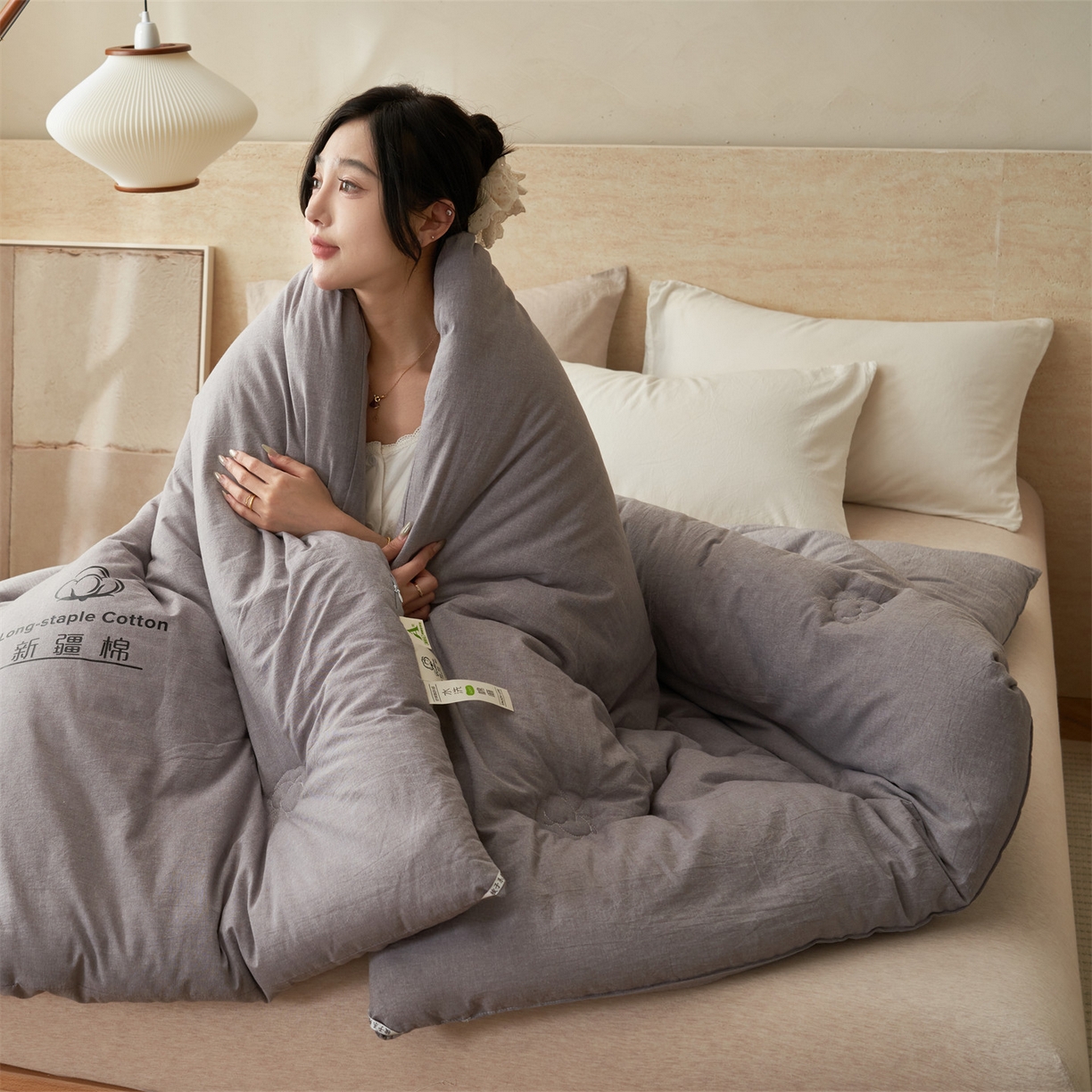 91家纺网 家纺一手货源 找家纺 恬思语家纺 2025秋冬新款水洗棉新疆棉花冬被被子被芯 新疆灰