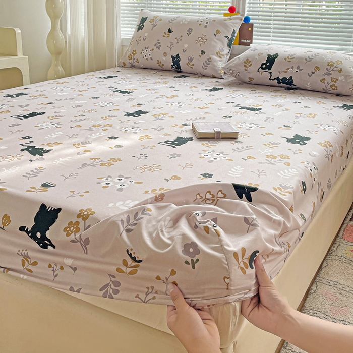 91家纺网 家纺一手货源 找家纺 极梦家纺 2025新款磨毛植物羊绒印花单床笠三件套学生宿舍 丛林猫床笠款