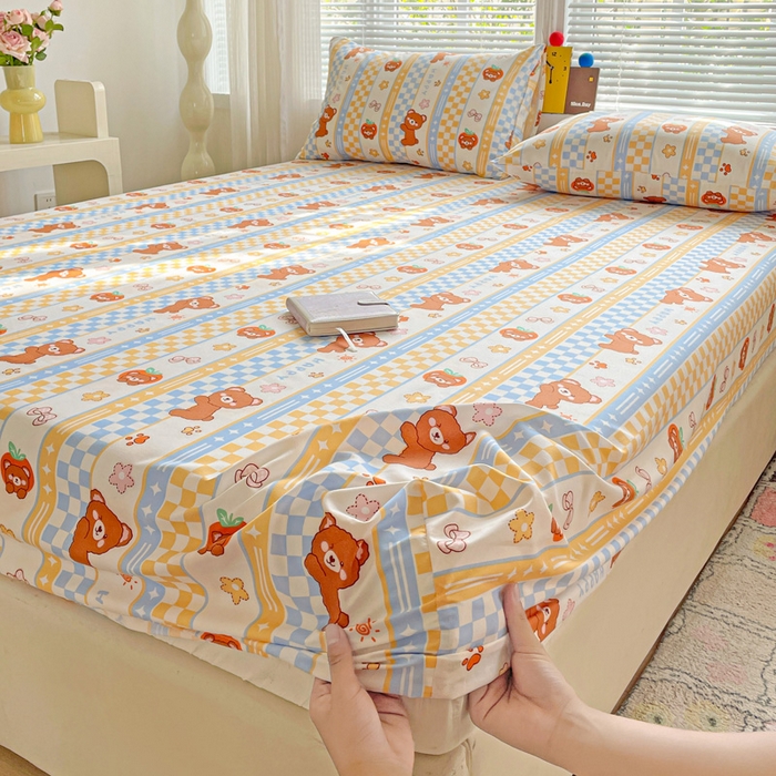 91家纺网 家纺一手货源 找家纺 极梦家纺 2025新款磨毛植物羊绒印花单床笠三件套学生宿舍 小萌熊仔床笠款