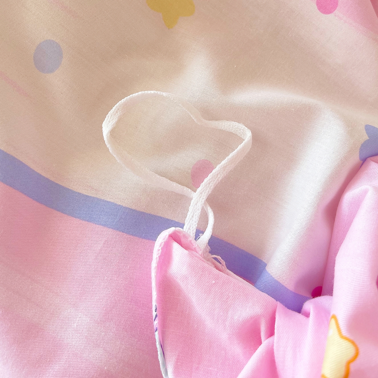 91家纺网 家纺一手货源 找家纺 金鑫汇家纺2025新款全棉纯棉宿舍印花学生宿舍上下铺三件套单被套 小马莉尔