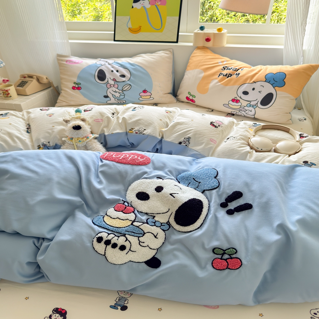 91家纺网 家纺一手货源 找家纺 一霖家纺 2025新款高克重云朵棉毛巾绣印绣四件套-小清新系列-第三波 小努比