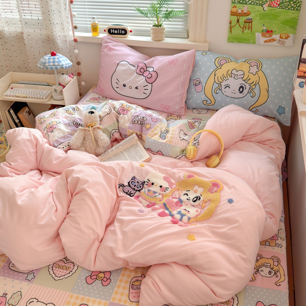 91家纺网 家纺一手货源 找家纺 一霖家纺 2025新款高克重云朵棉毛巾绣印绣四件套-小清新系列-第三波 美少女战士-粉