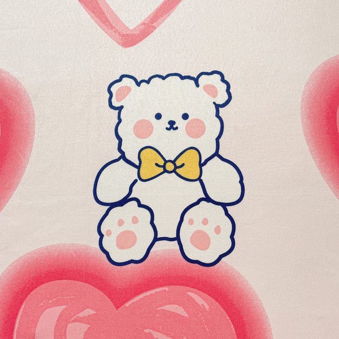 91家纺网 家纺一手货源 找家纺 极梦家纺 2025新款磨毛植物羊绒印花单床笠三件套学生宿舍 粉心熊床笠款