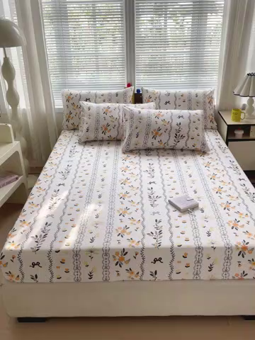 91家纺网 家纺一手货源 找家纺 极梦家纺 2025新款磨毛植物羊绒印花单床笠三件套学生宿舍 迷情花海床笠款