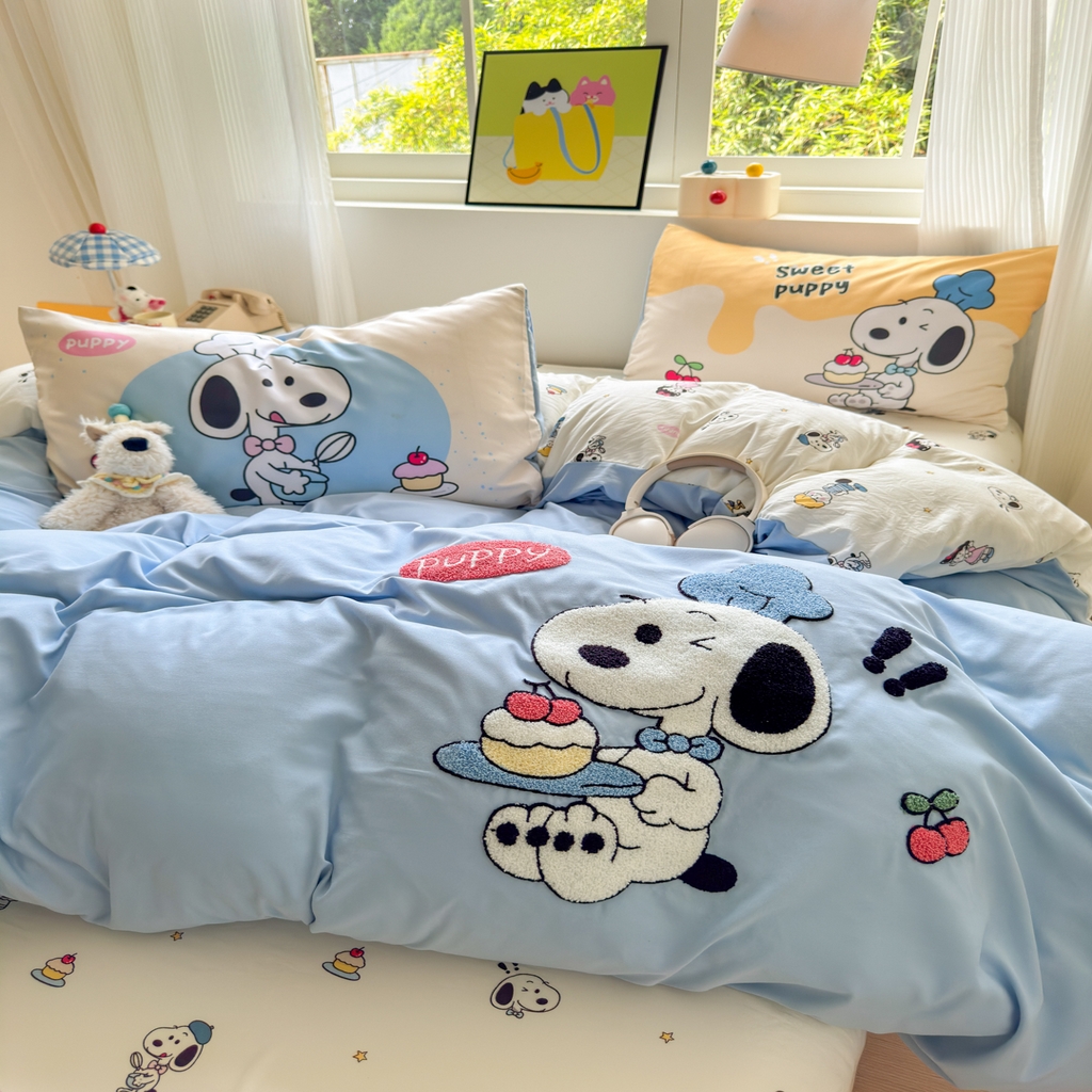 91家纺网 家纺一手货源 找家纺 一霖家纺 2025新款高克重云朵棉毛巾绣印绣四件套-小清新系列-第三波 小努比