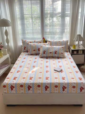 91家纺网 家纺一手货源 找家纺 极梦家纺 2025新款磨毛植物羊绒印花单床笠三件套学生宿舍 小萌熊仔床笠款