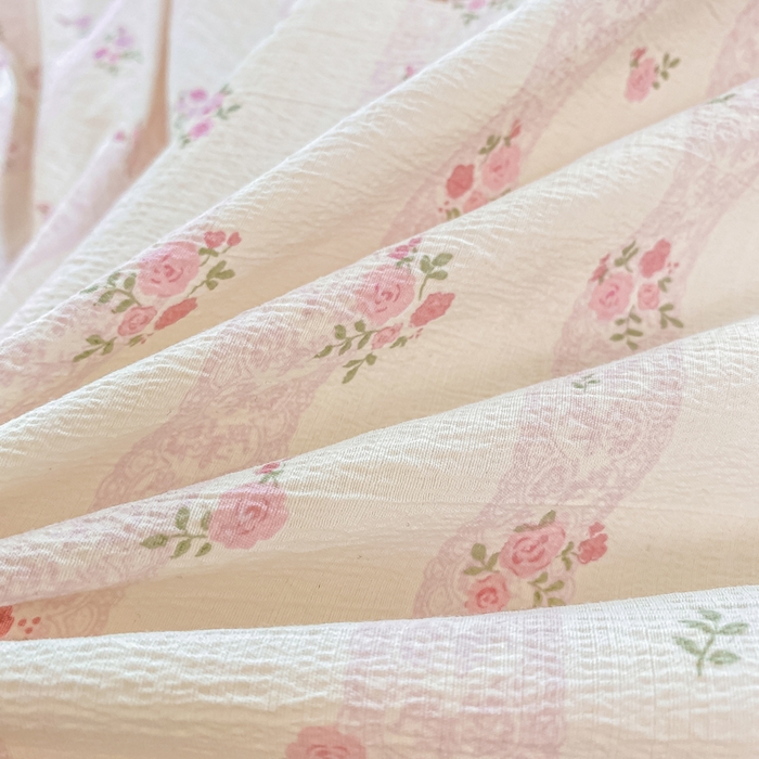 91家纺网 家纺一手货源 找家纺 雅阁尔家纺 2025新款直播小红书ins风针织提花双层纱美式碎花简约床单单品单床单+枕套 花园小熊