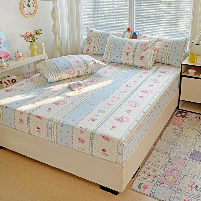 91家纺网 家纺一手货源 找家纺 极梦家纺 2025新款磨毛植物羊绒印花单床笠三件套学生宿舍 小兔蘑菇床笠款