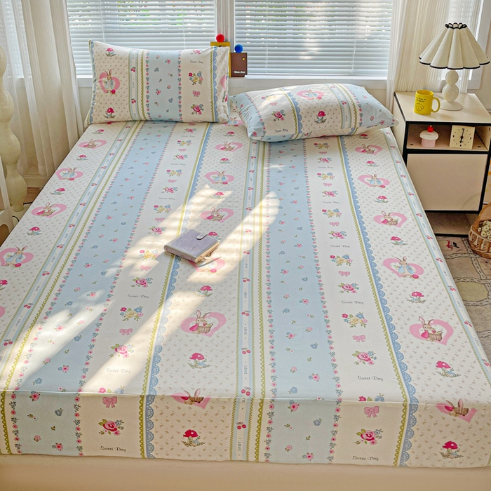 91家纺网 家纺一手货源 找家纺 极梦家纺 2025新款磨毛植物羊绒印花单床笠三件套学生宿舍 小兔蘑菇床笠款