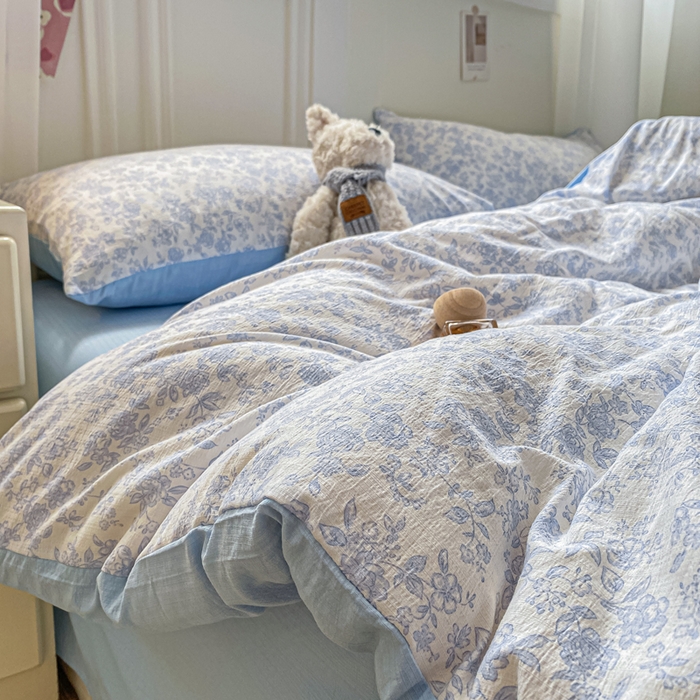 91家纺网 家纺一手货源 找家纺 雅阁尔家纺 2025新款直播小红书ins风针织提花双层纱美式碎花简约风单品单被套 蓝玫瑰