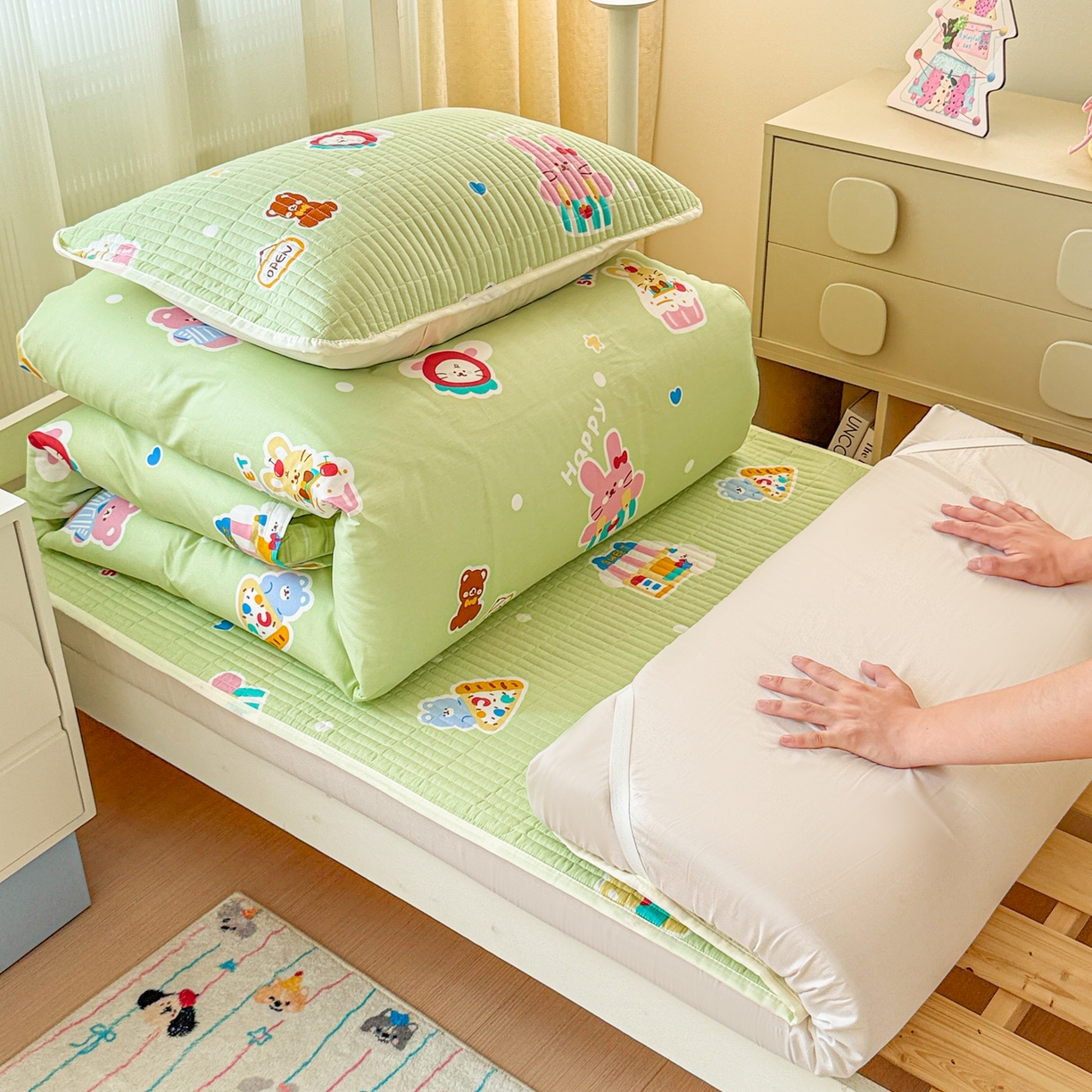 91家纺网 家纺一手货源 找家纺 （总）沐辰 2025春夏新款A类全棉纯棉学生床床盖三件套