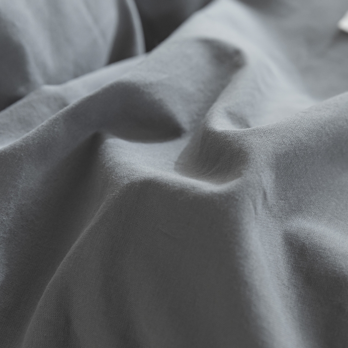 91家纺网 家纺一手货源 找家纺 佳汐蓝家纺 2025新款A类全棉水洗棉学生三件套 贴标-中灰+奶茶